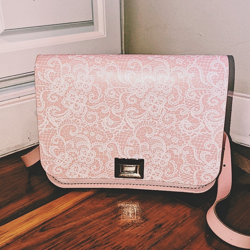 🇬🇧The Leather Satchel Co. Pixie Bag in Pink Lace